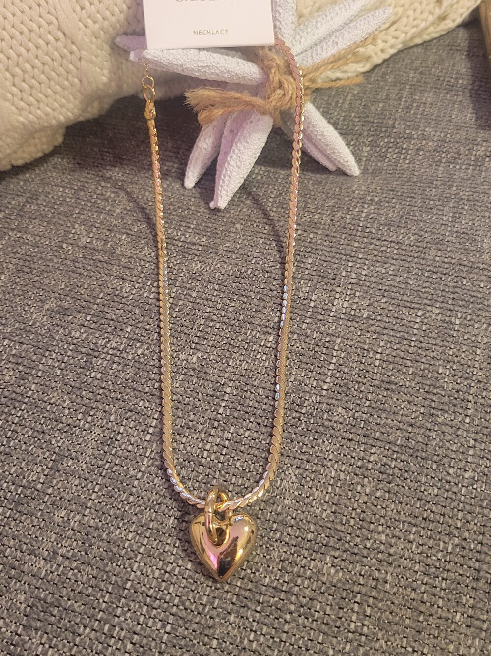 J Crew Gold Heart Pendant Necklace - Women Jewelry